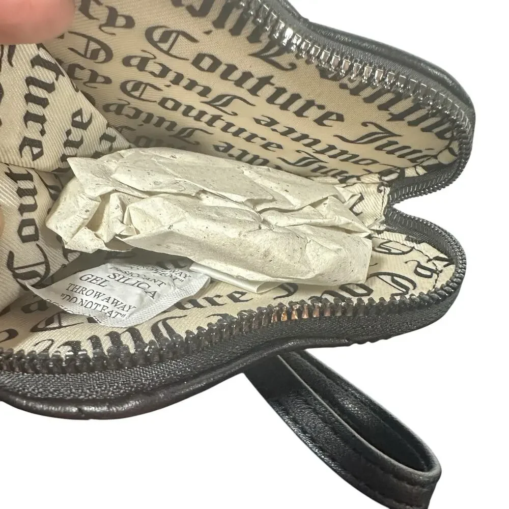 NWT Juicy Couture Women's Heart-Shaped Quilted Wristlet Wallet Silver Zip Around